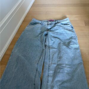 Edikted Light Blue Women Jeans